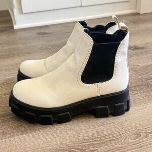 White Sam Edelman Lug Sole Darielle Boots